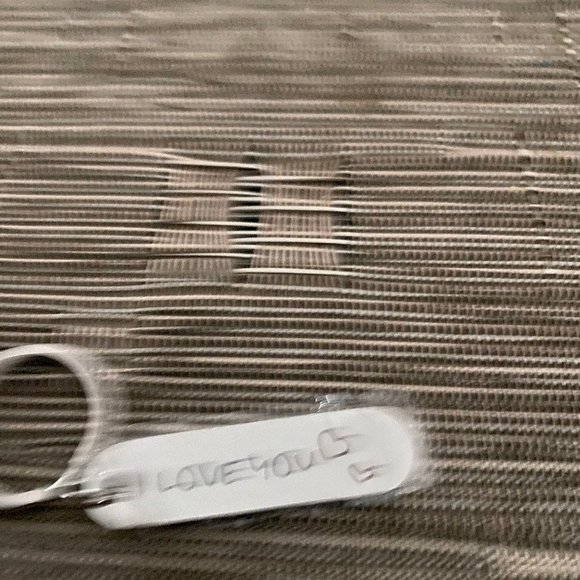 BRAND NEW KEY CHAIN - Picture 1 of 2